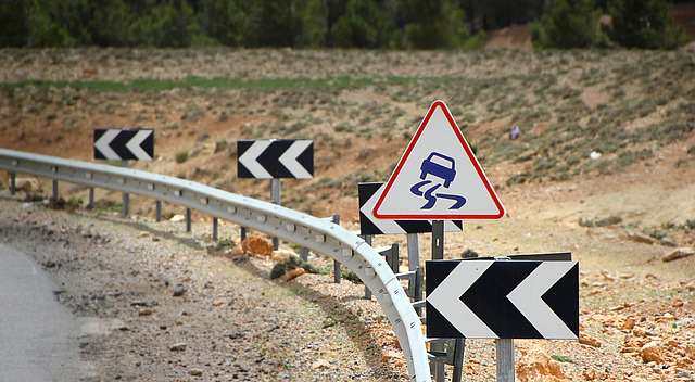 traffic-sign-color-3.jpg